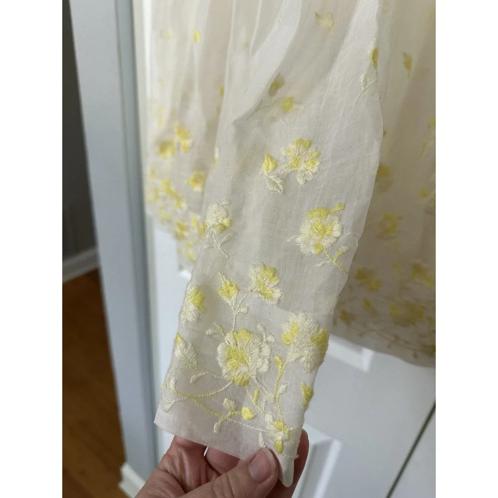 Vintage Half Apron sheer fabric Embroidered Floral